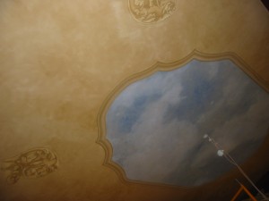 Ceiling with Trompe and faux