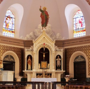 St Paul's sanctuary