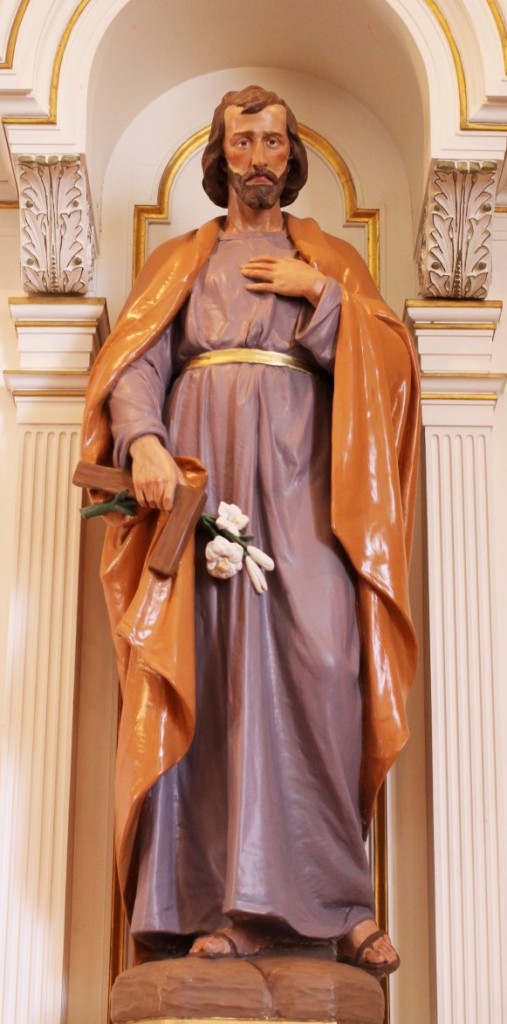 St Paul's statue